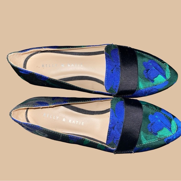 KELLY & KATIE DOTTY FLORAL PATTERN FLAT LOAFERS W/BROCADE POINTED TOES ~S/7 - Picture 2 of 11